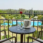 Penina & Golf 5* 포티마오