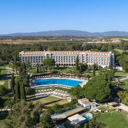 Penina & Golf Station touristique
