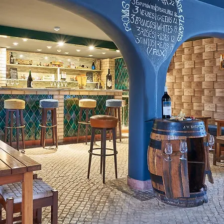 אתר נופש Penina & Golf 5*