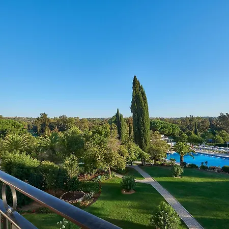 Penina & Golf Resort