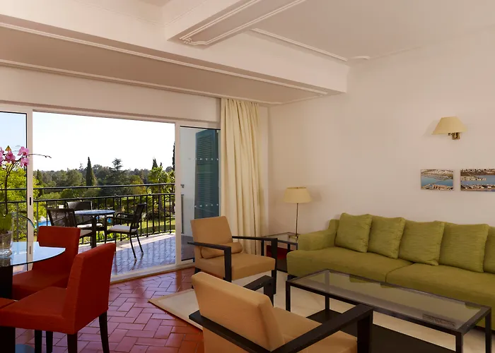 Üdülőközpont Penina & Golf